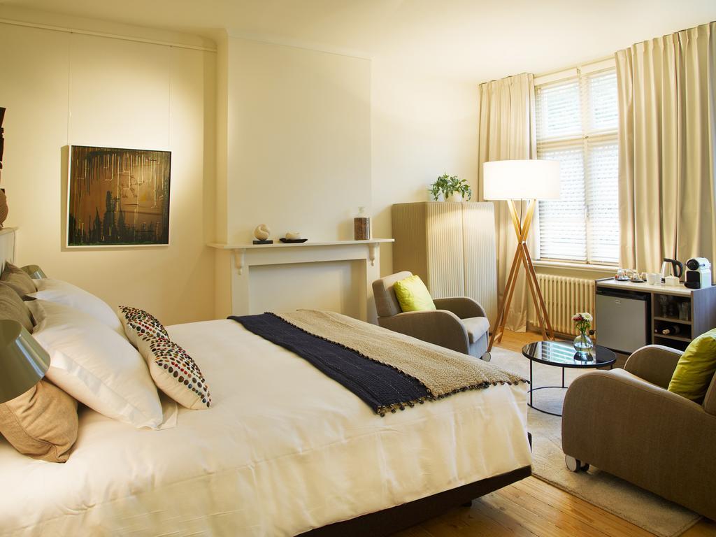 Alphabet - Luxury Guesthouse&art Gallery Bruges